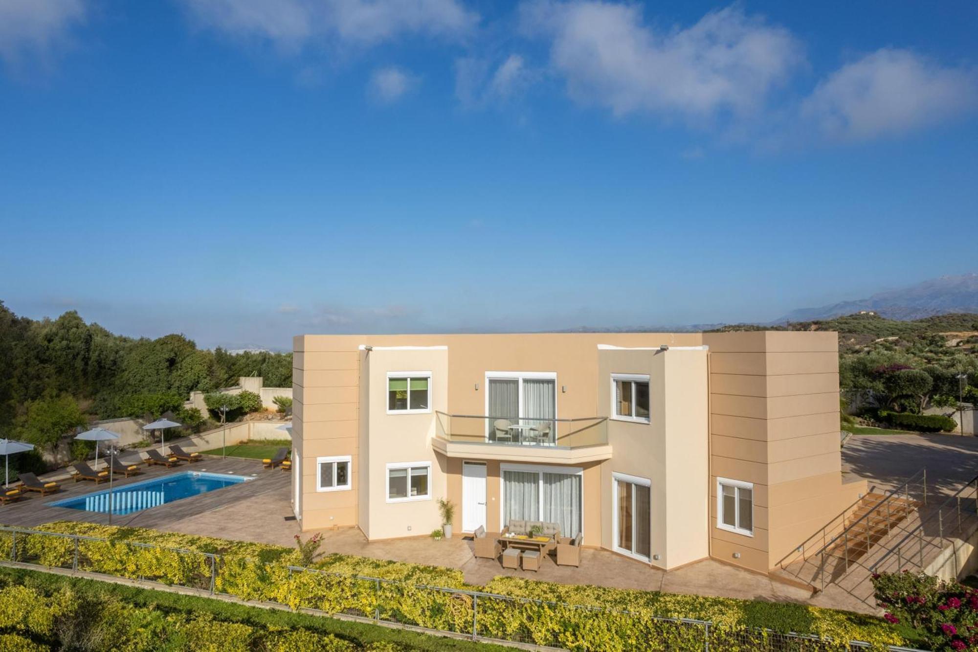 Villa Ariella With Sea View Ajía Marína Kültér fotó