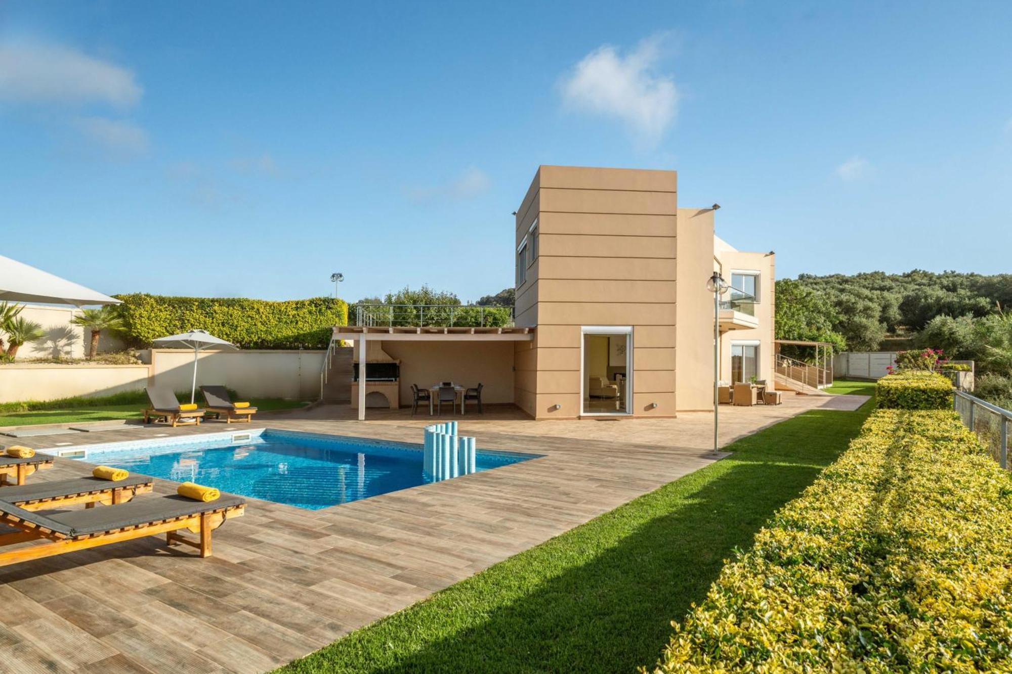 Villa Ariella With Sea View Ajía Marína Kültér fotó