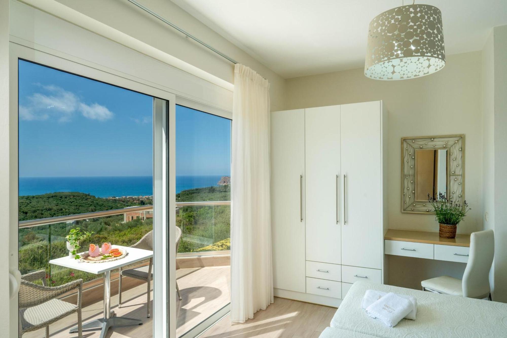 Villa Ariella With Sea View Ajía Marína Kültér fotó