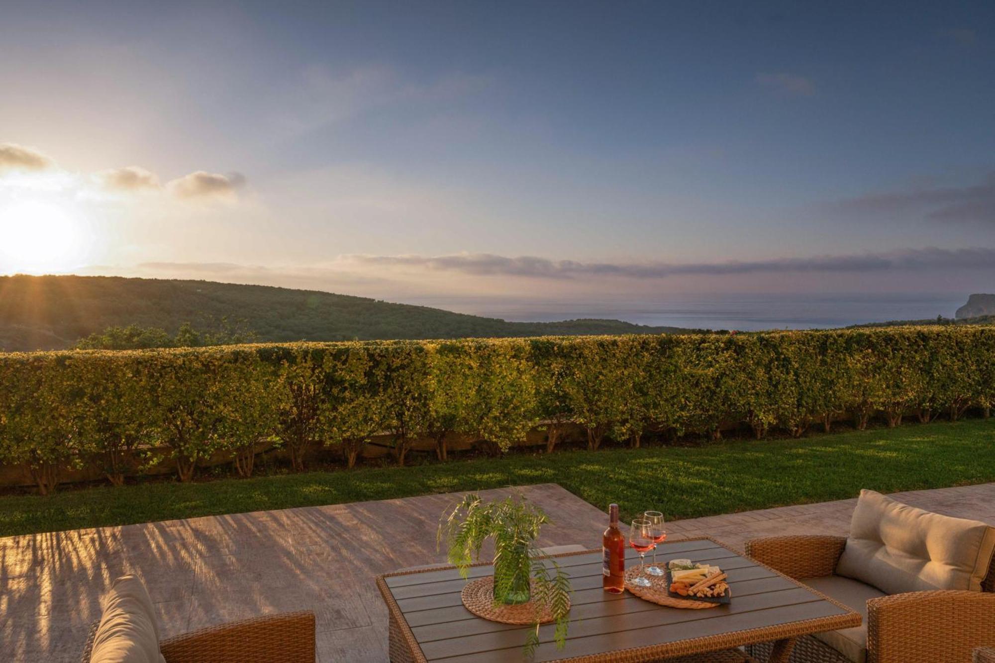 Villa Ariella With Sea View Ajía Marína Kültér fotó