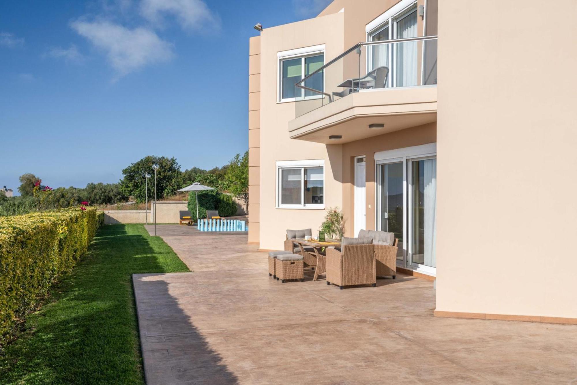 Villa Ariella With Sea View Ajía Marína Kültér fotó