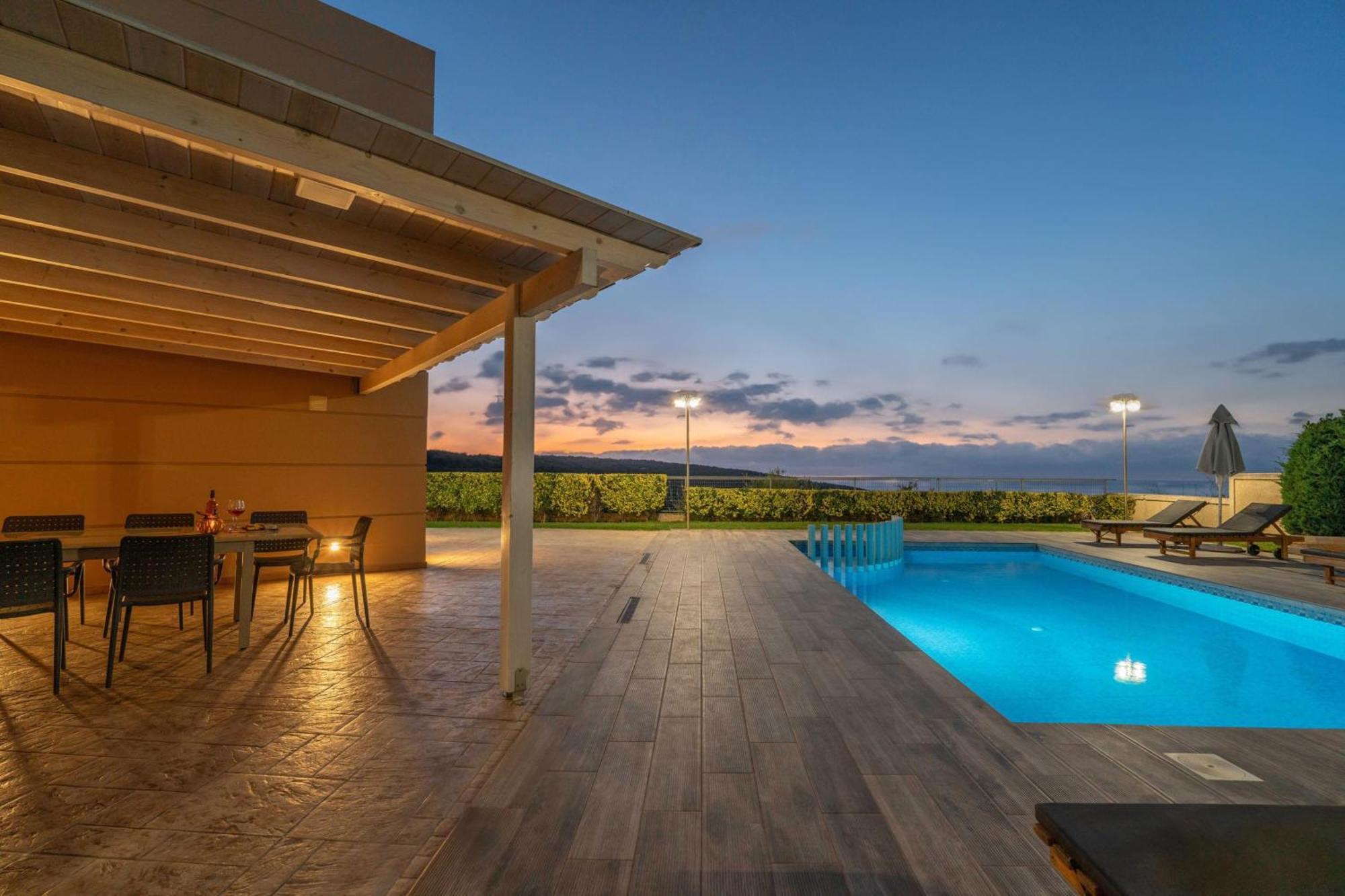 Villa Ariella With Sea View Ajía Marína Kültér fotó
