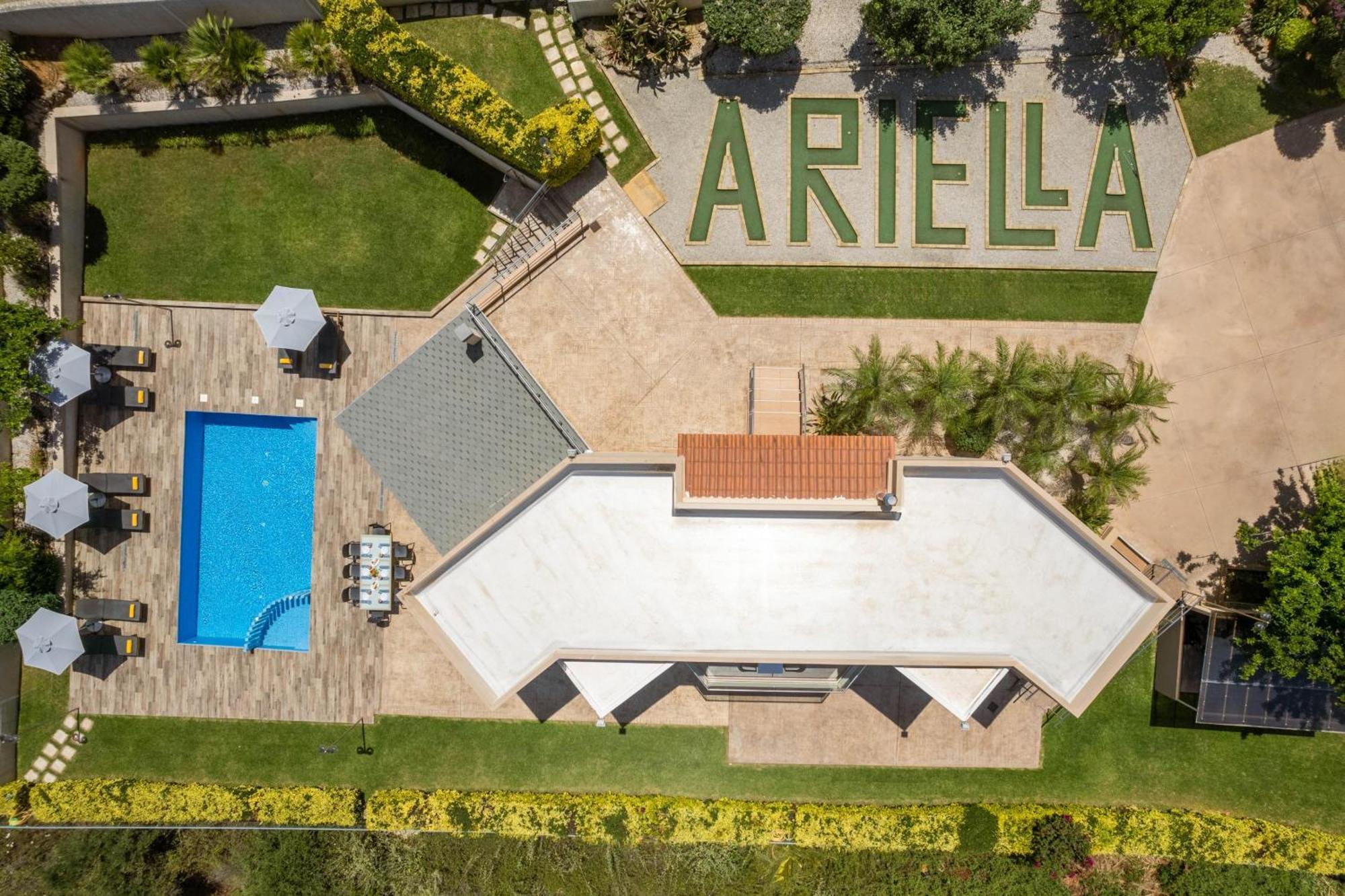 Villa Ariella With Sea View Ajía Marína Kültér fotó